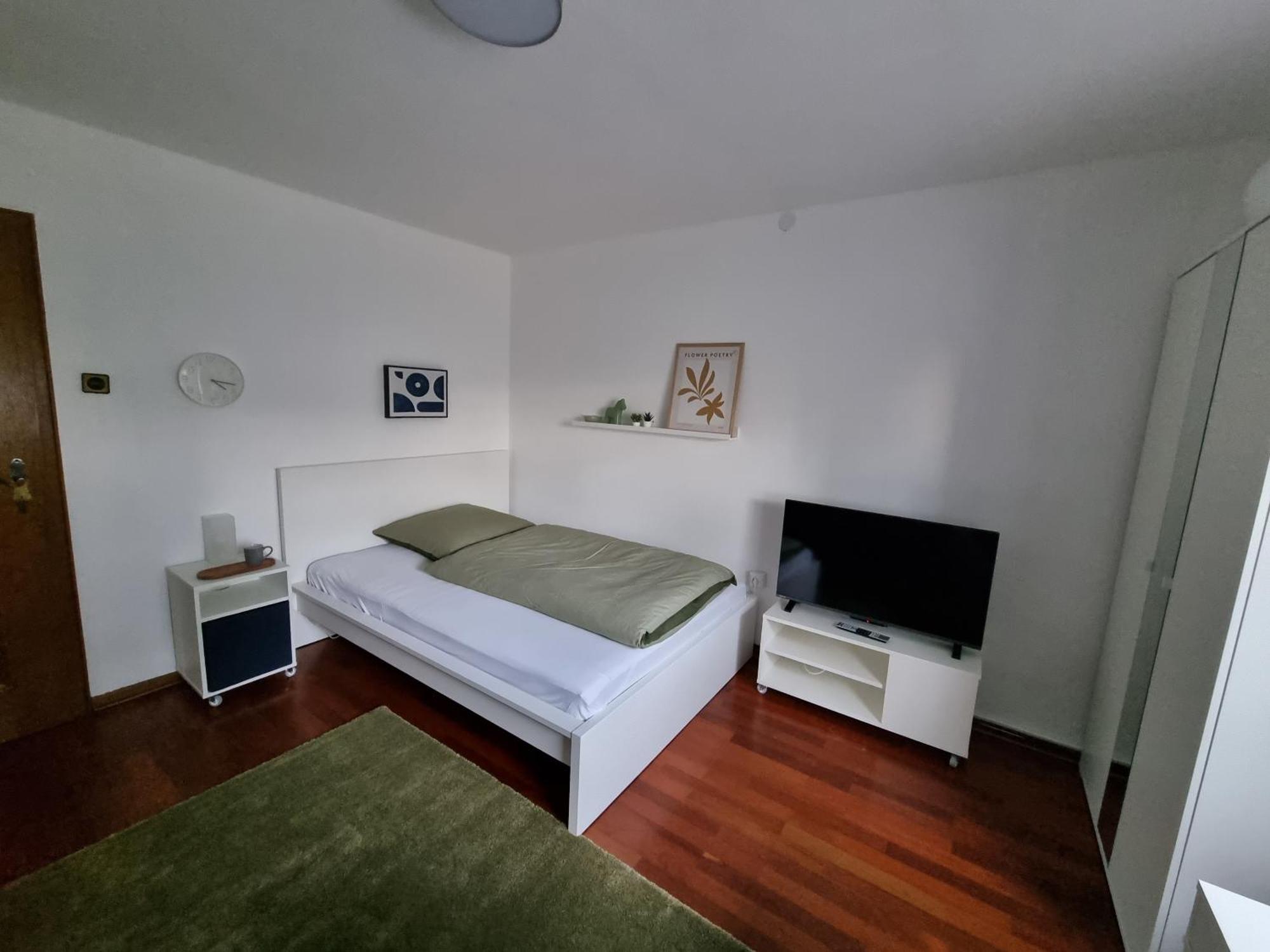 Apartment 120